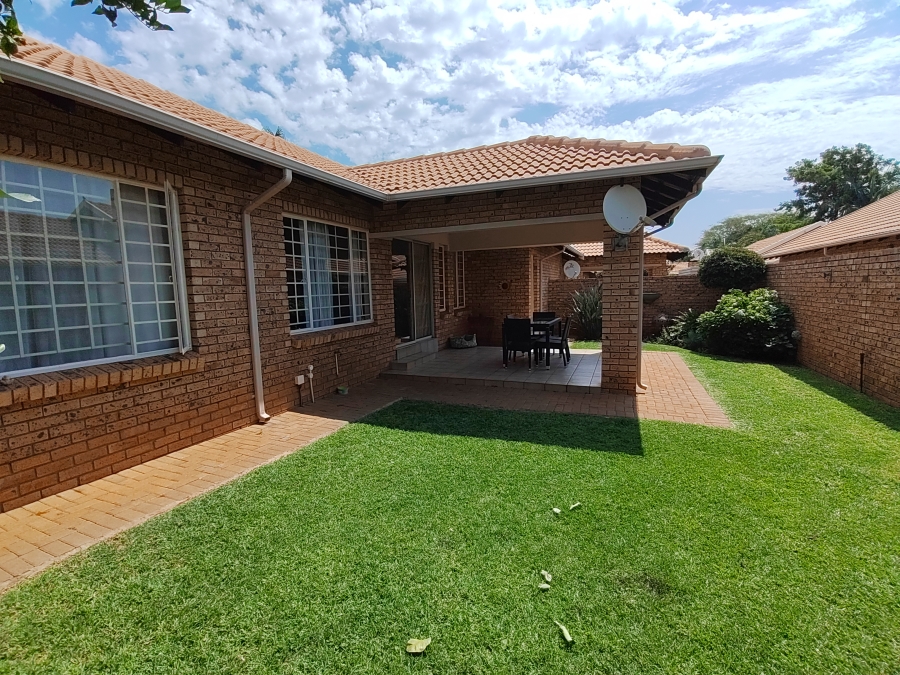 2 Bedroom Property for Sale in Montana Gauteng