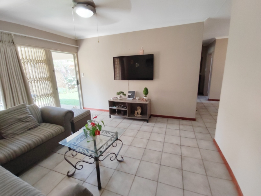 2 Bedroom Property for Sale in Montana Gauteng