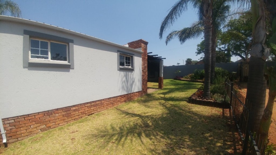 2 Bedroom Property for Sale in Amandasig Gauteng