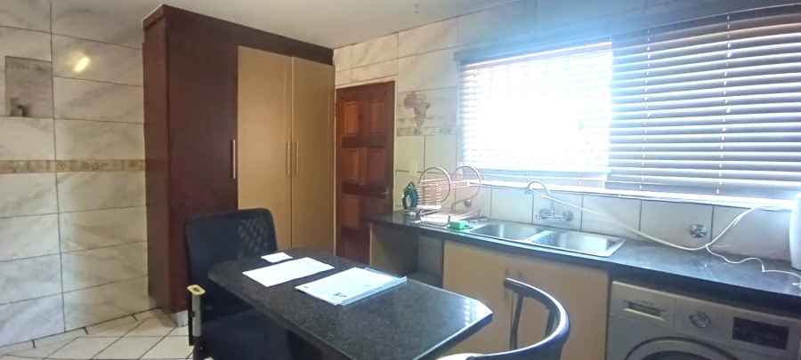 2 Bedroom Property for Sale in Florentia Gauteng