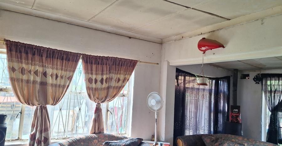 4 Bedroom Property for Sale in Nanescol Gauteng