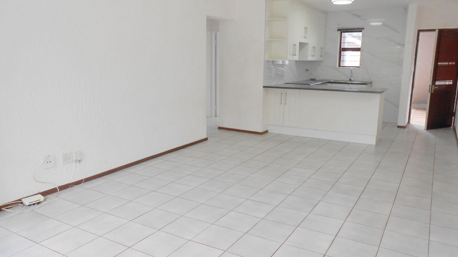 To Let 2 Bedroom Property for Rent in Fourways Gauteng