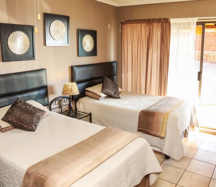 10 Bedroom Property for Sale in Wonderboom Gauteng