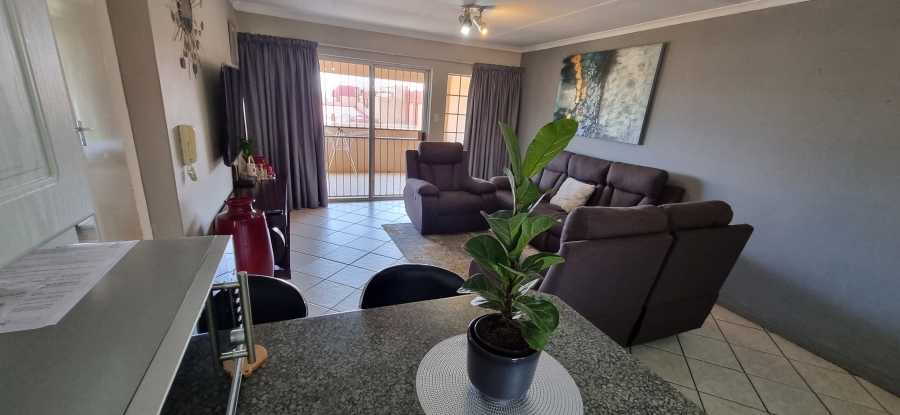 2 Bedroom Property for Sale in Rooihuiskraal North Gauteng