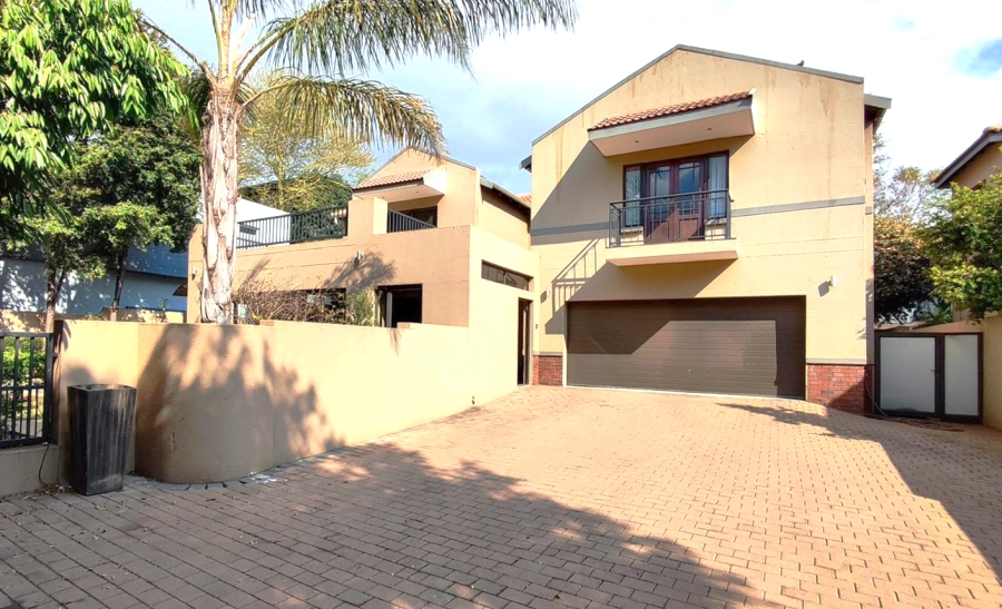 3 Bedroom Property for Sale in Greenstone Hill Gauteng