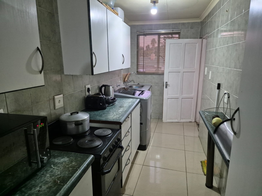 2 Bedroom Property for Sale in Birch Acres Gauteng