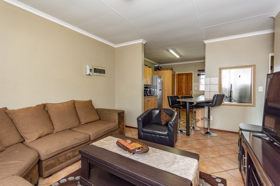 2 Bedroom Property for Sale in Terenure Gauteng