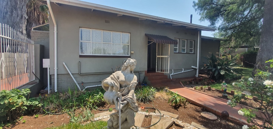 4 Bedroom Property for Sale in Estera Gauteng