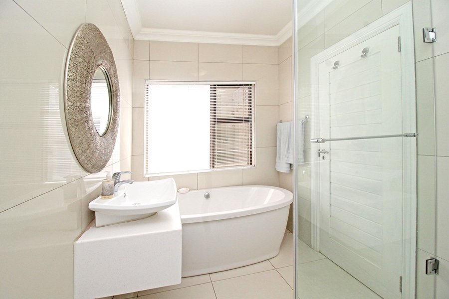 3 Bedroom Property for Sale in Ebotse Golf Estate Gauteng