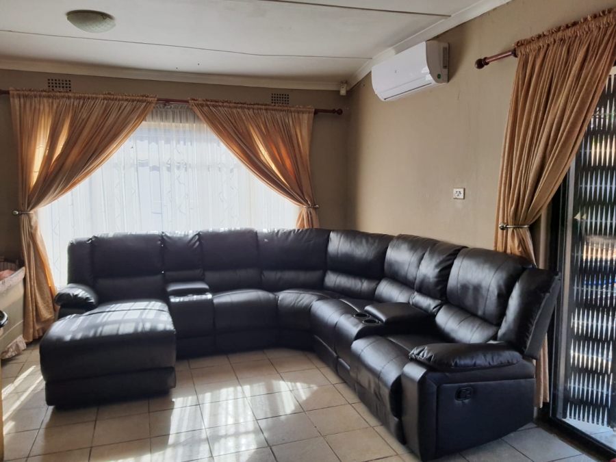 3 Bedroom Property for Sale in Minnebron Gauteng