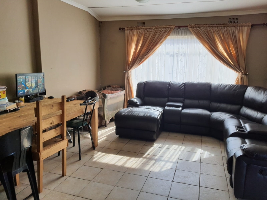 3 Bedroom Property for Sale in Minnebron Gauteng