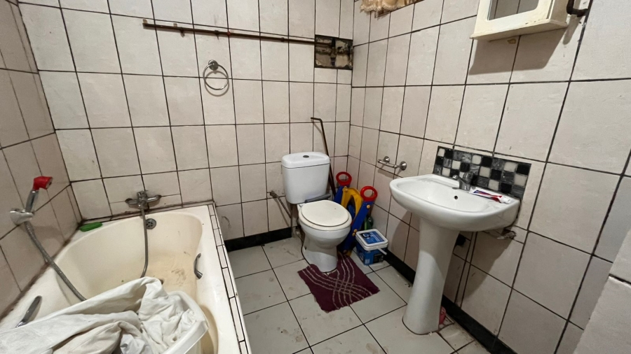 5 Bedroom Property for Sale in Brakpan Central Gauteng