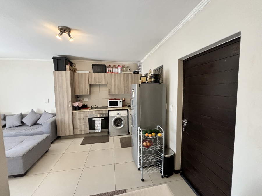 1 Bedroom Property for Sale in Jackal Creek Golf Estate Gauteng