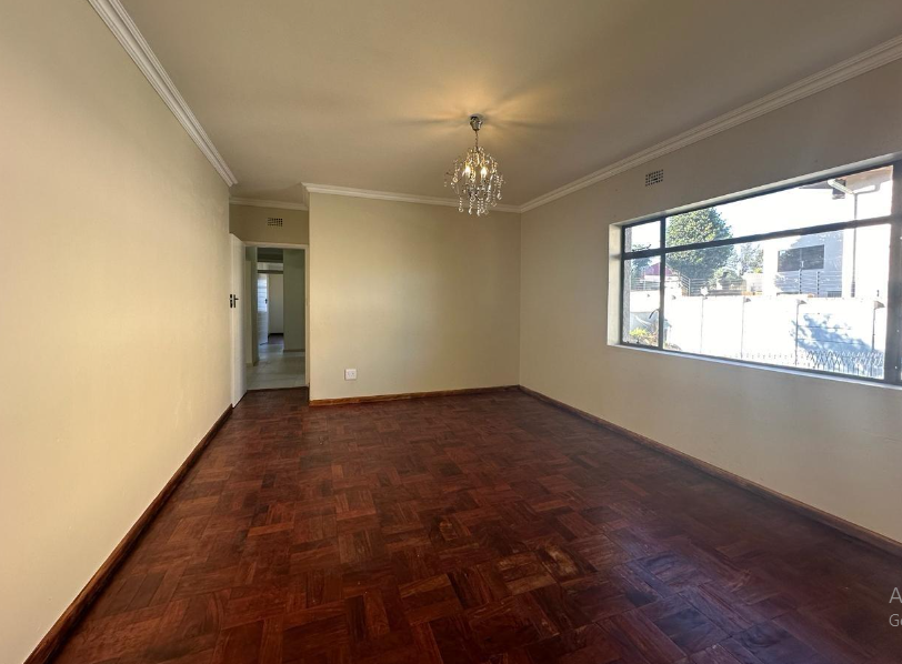 3 Bedroom Property for Sale in Linmeyer Gauteng