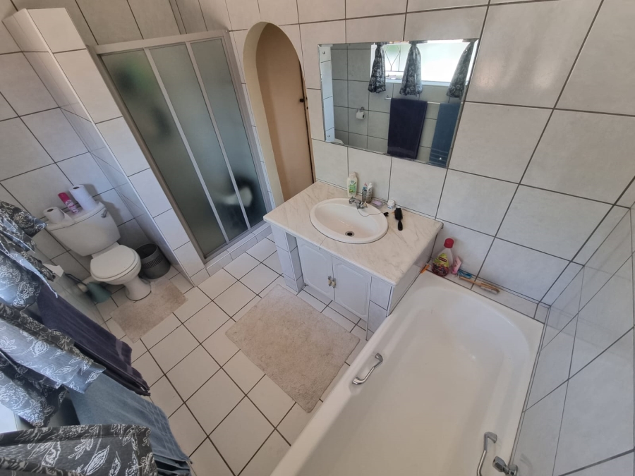 3 Bedroom Property for Sale in Randhart Gauteng