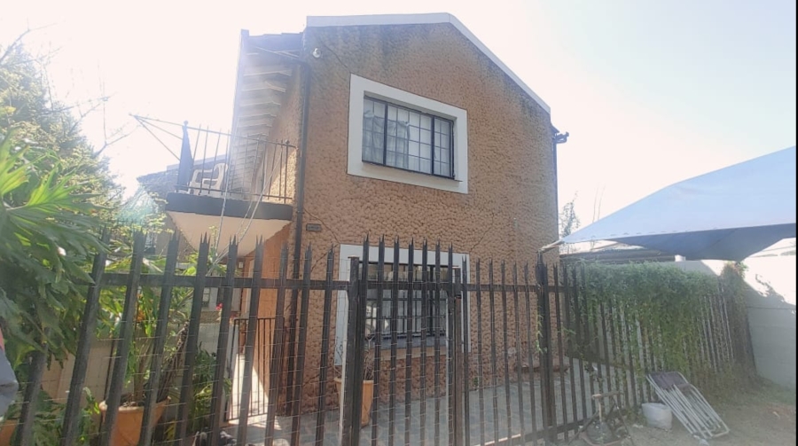 6 Bedroom Property for Sale in President Park Gauteng