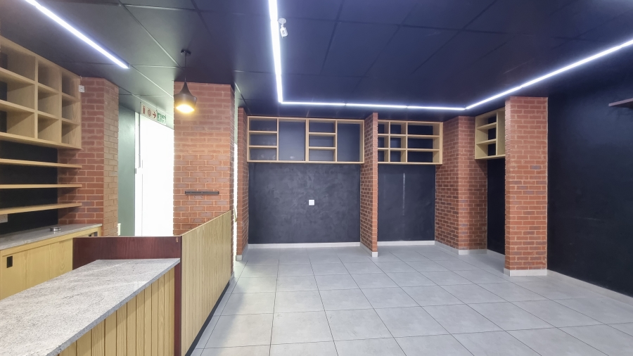 To Let commercial Property for Rent in Wilgeheuwel Gauteng