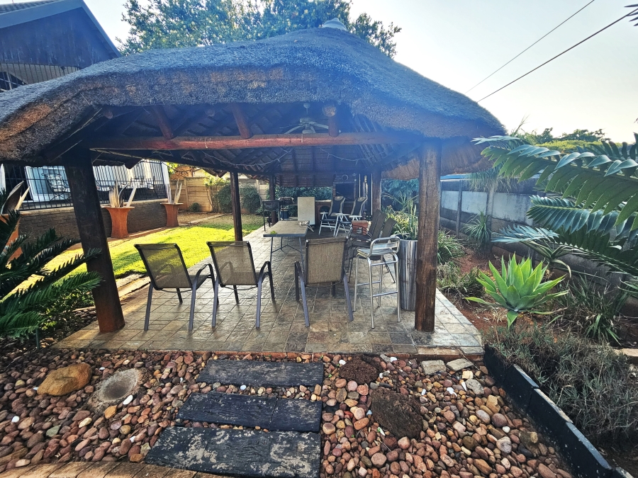 4 Bedroom Property for Sale in Wonderboom Gauteng