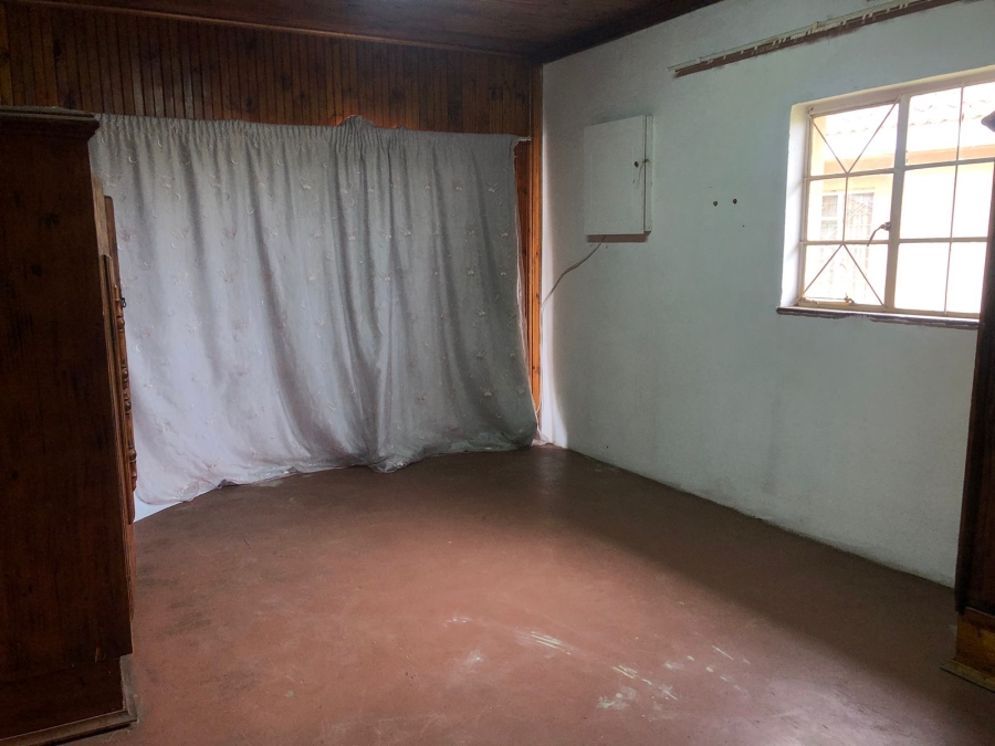 To Let 1 Bedroom Property for Rent in Buyscelia Gauteng