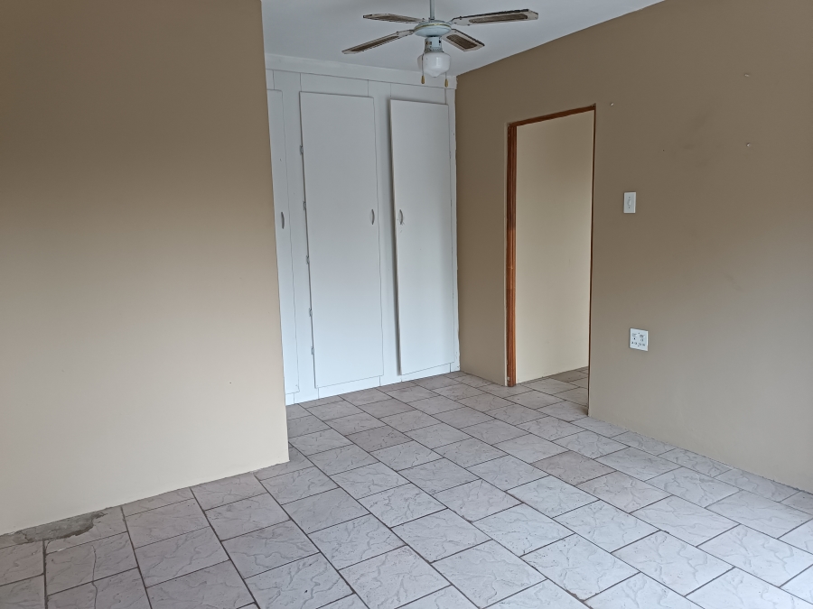 To Let 1 Bedroom Property for Rent in Glen Donald A H Gauteng