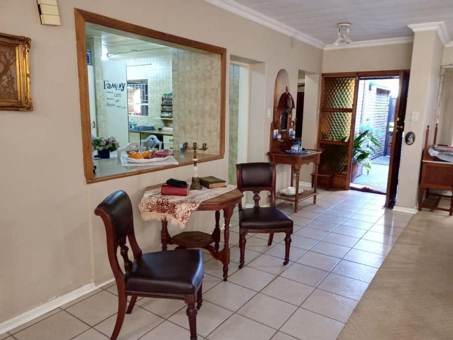 3 Bedroom Property for Sale in Three Rivers Proper Gauteng