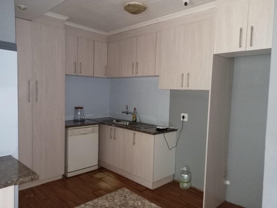 4 Bedroom Property for Sale in Three Rivers East Gauteng