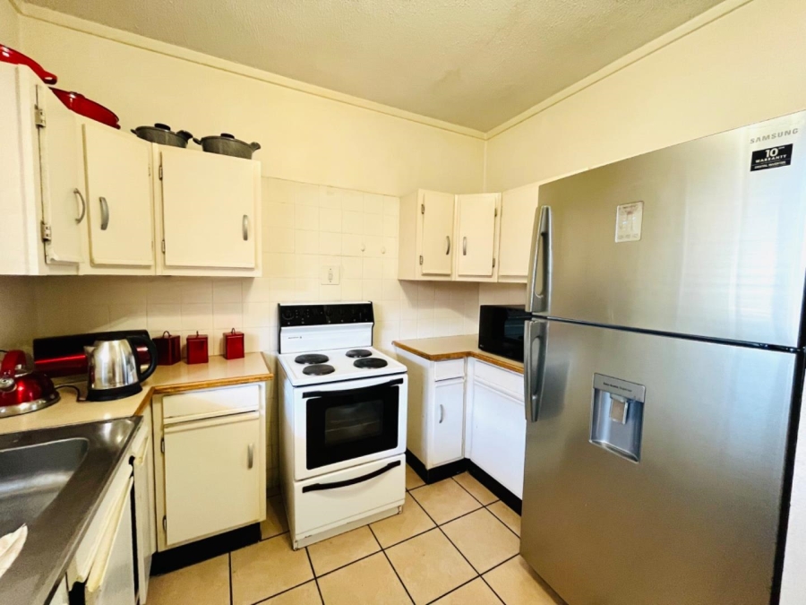 2 Bedroom Property for Sale in Three Rivers Proper Gauteng