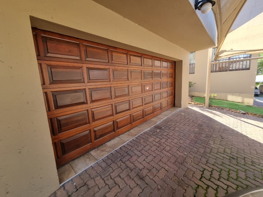 4 Bedroom Property for Sale in Fleurdal Gauteng