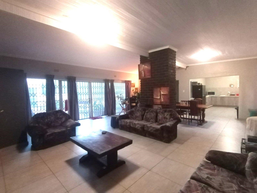 3 Bedroom Property for Sale in Three Rivers Proper Gauteng