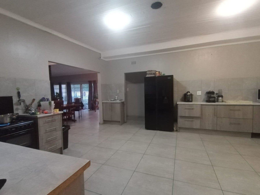 3 Bedroom Property for Sale in Three Rivers Proper Gauteng