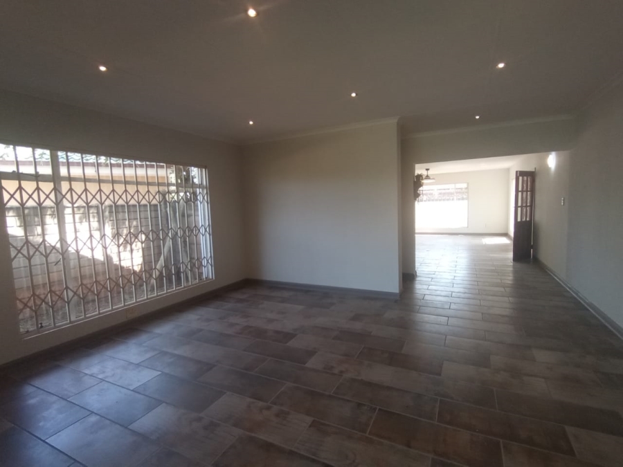 4 Bedroom Property for Sale in Arcon Park Gauteng