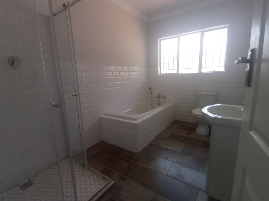 4 Bedroom Property for Sale in Arcon Park Gauteng