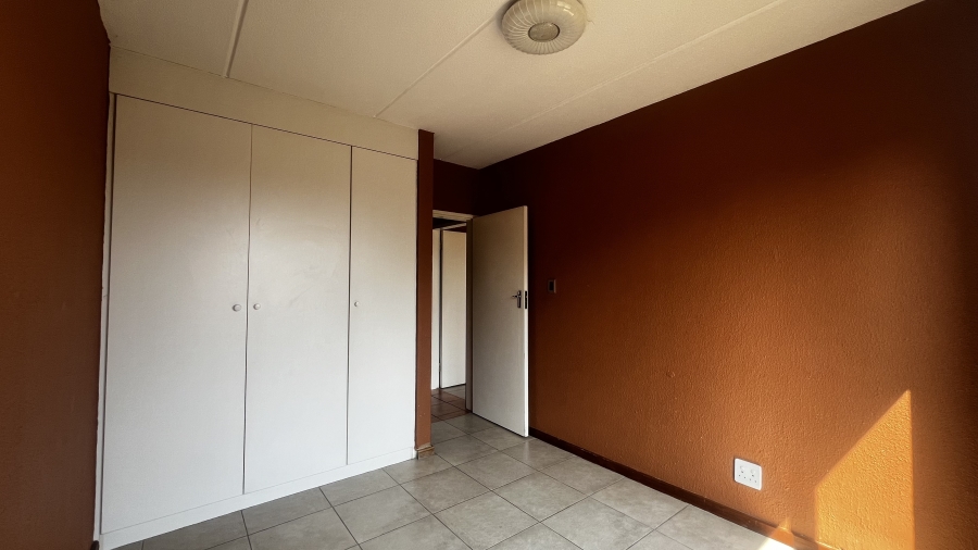 To Let 2 Bedroom Property for Rent in Helderwyk Gauteng