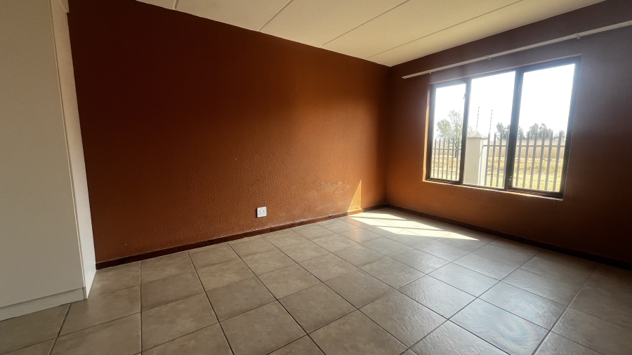 To Let 2 Bedroom Property for Rent in Helderwyk Gauteng