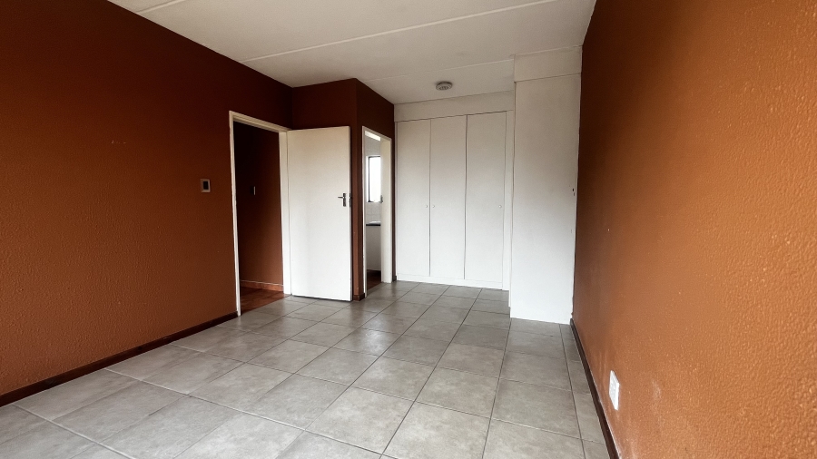 To Let 2 Bedroom Property for Rent in Helderwyk Gauteng