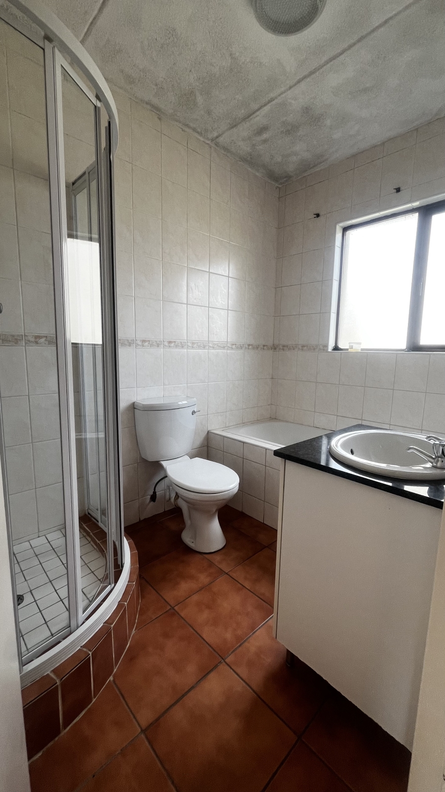 To Let 2 Bedroom Property for Rent in Helderwyk Gauteng