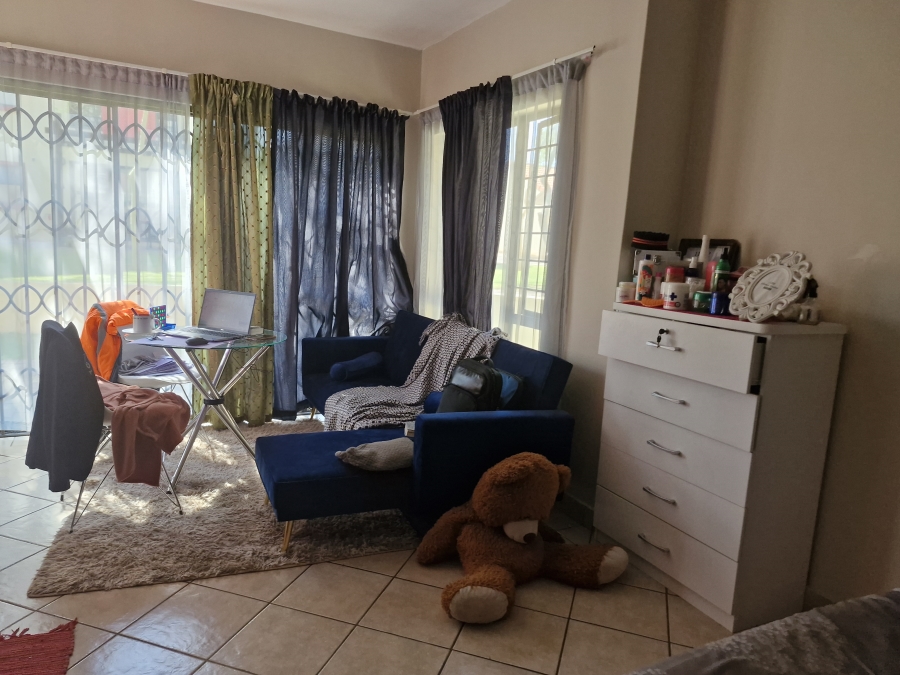 To Let 0 Bedroom Property for Rent in Oukraal Estate Gauteng