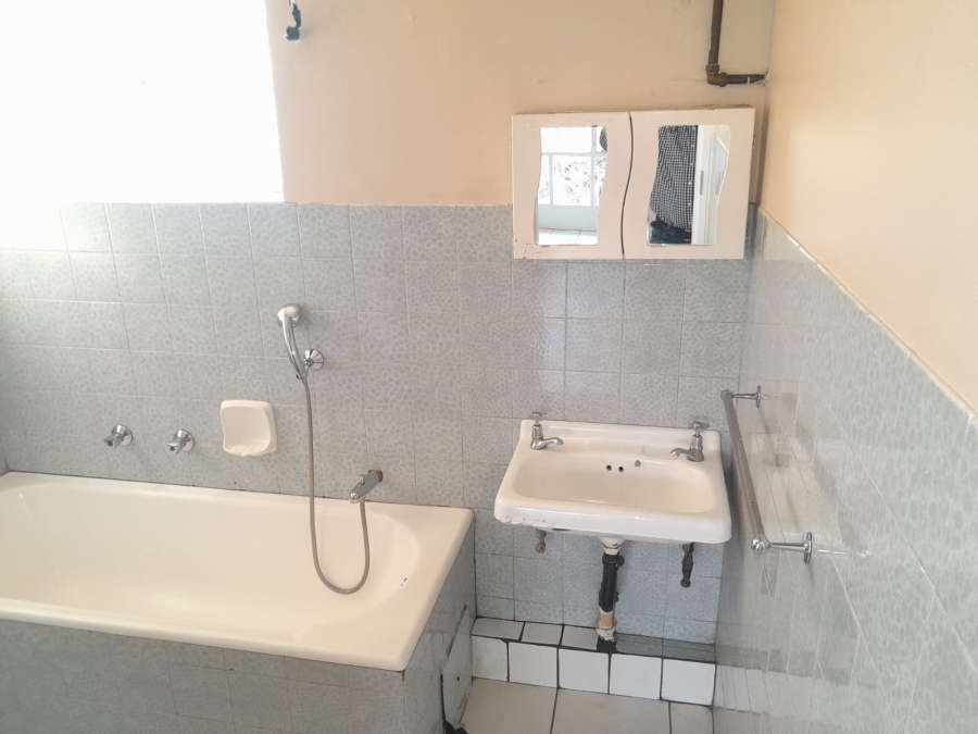 2 Bedroom Property for Sale in Lyndhurst Gauteng