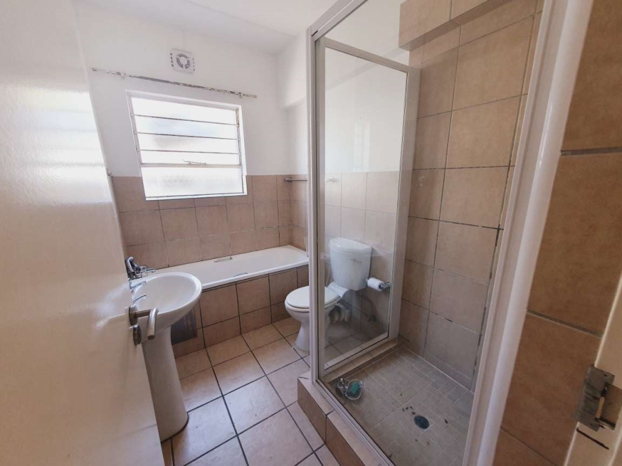 2 Bedroom Property for Sale in Ferndale Gauteng