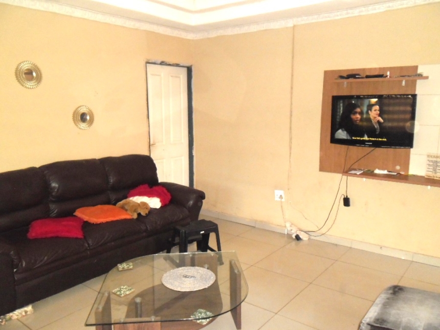 4 Bedroom Property for Sale in Mapleton Gauteng