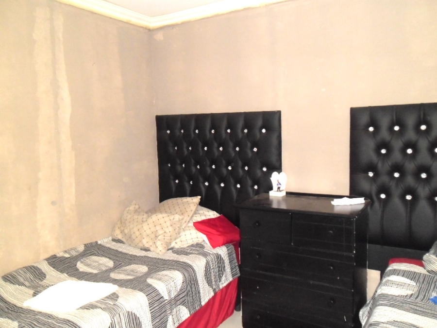 4 Bedroom Property for Sale in Mapleton Gauteng