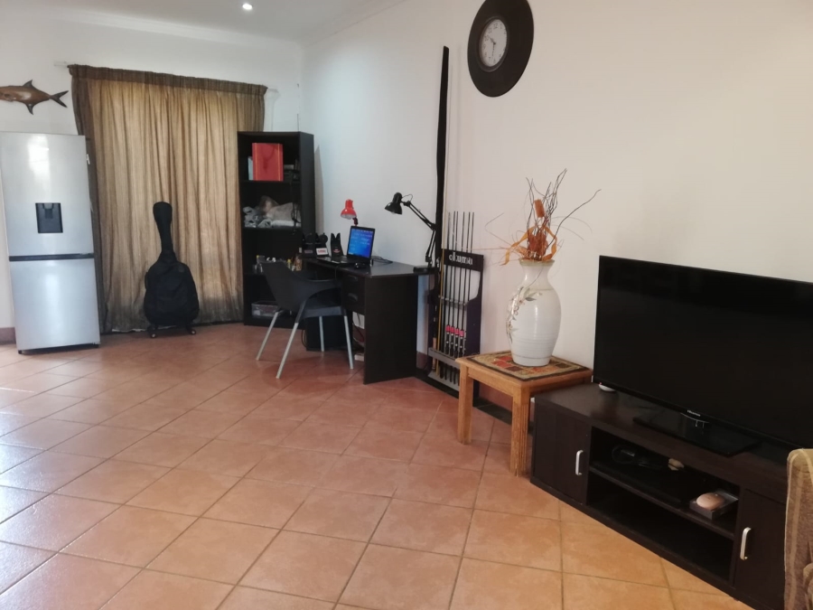 2 Bedroom Property for Sale in Mooikloof Ridge Gauteng