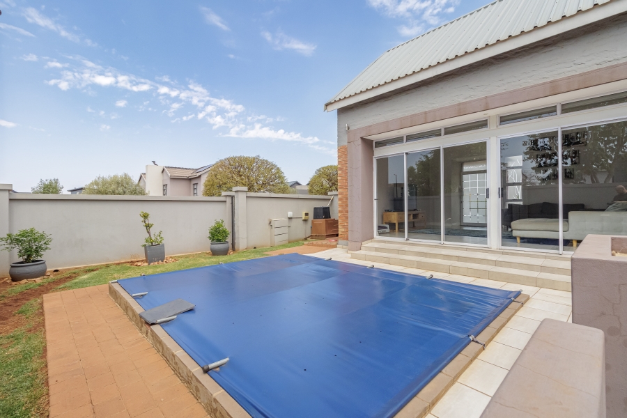 3 Bedroom Property for Sale in Midstream Ridge Gauteng