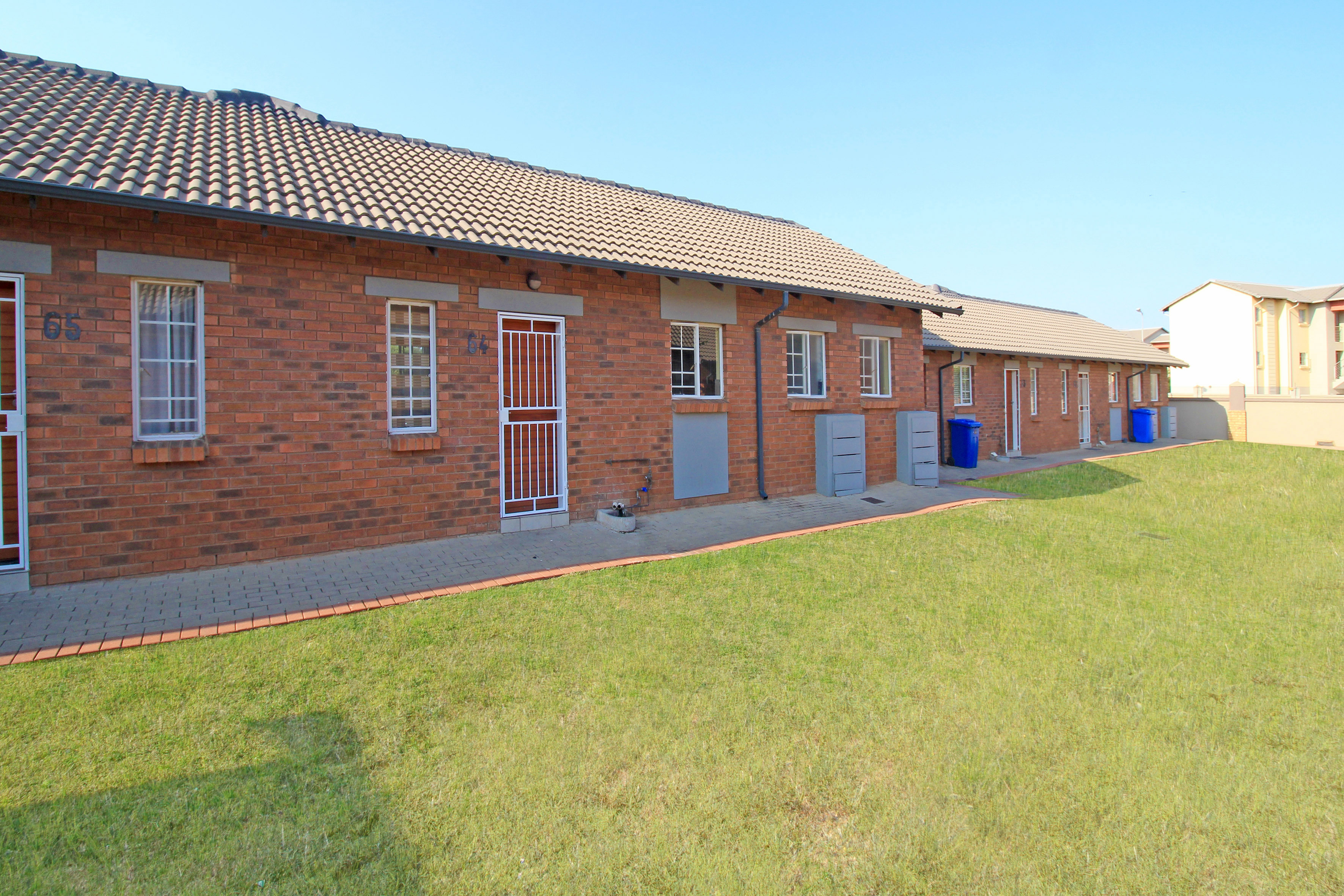 2 Bedroom Property for Sale in Amberfield Gauteng