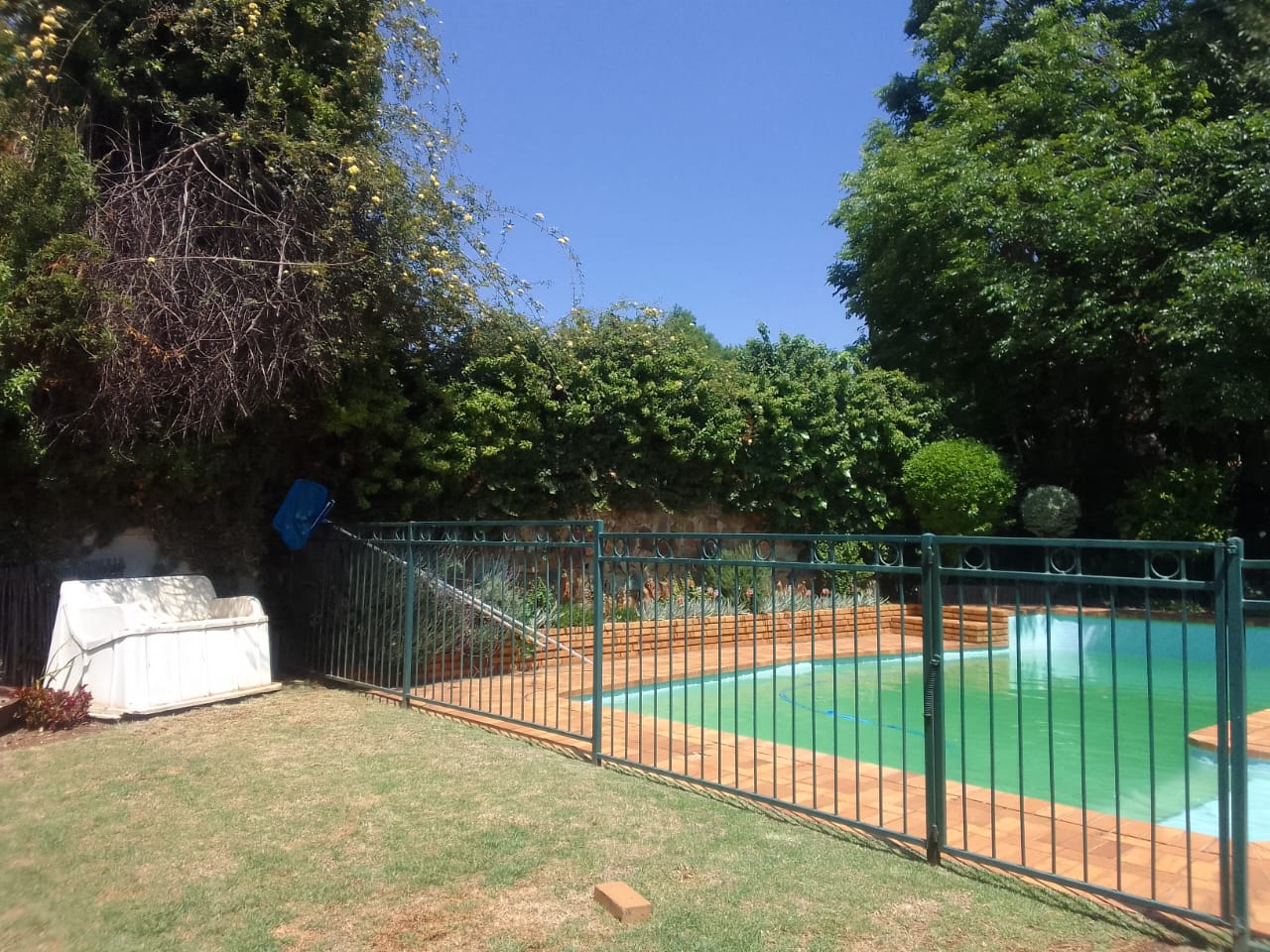 4 Bedroom Property for Sale in Weltevreden Park Gauteng