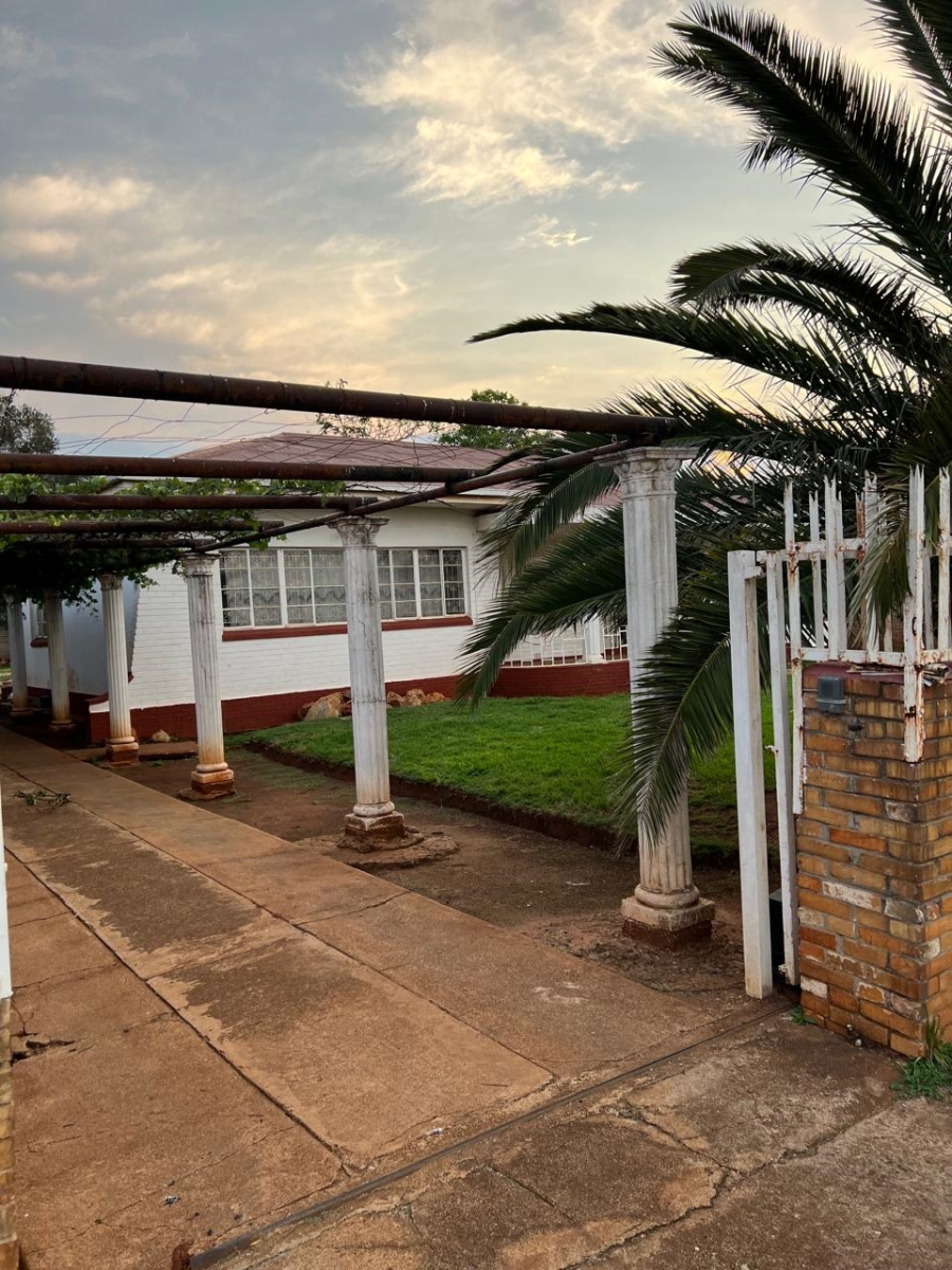 To Let 3 Bedroom Property for Rent in Casseldale Gauteng