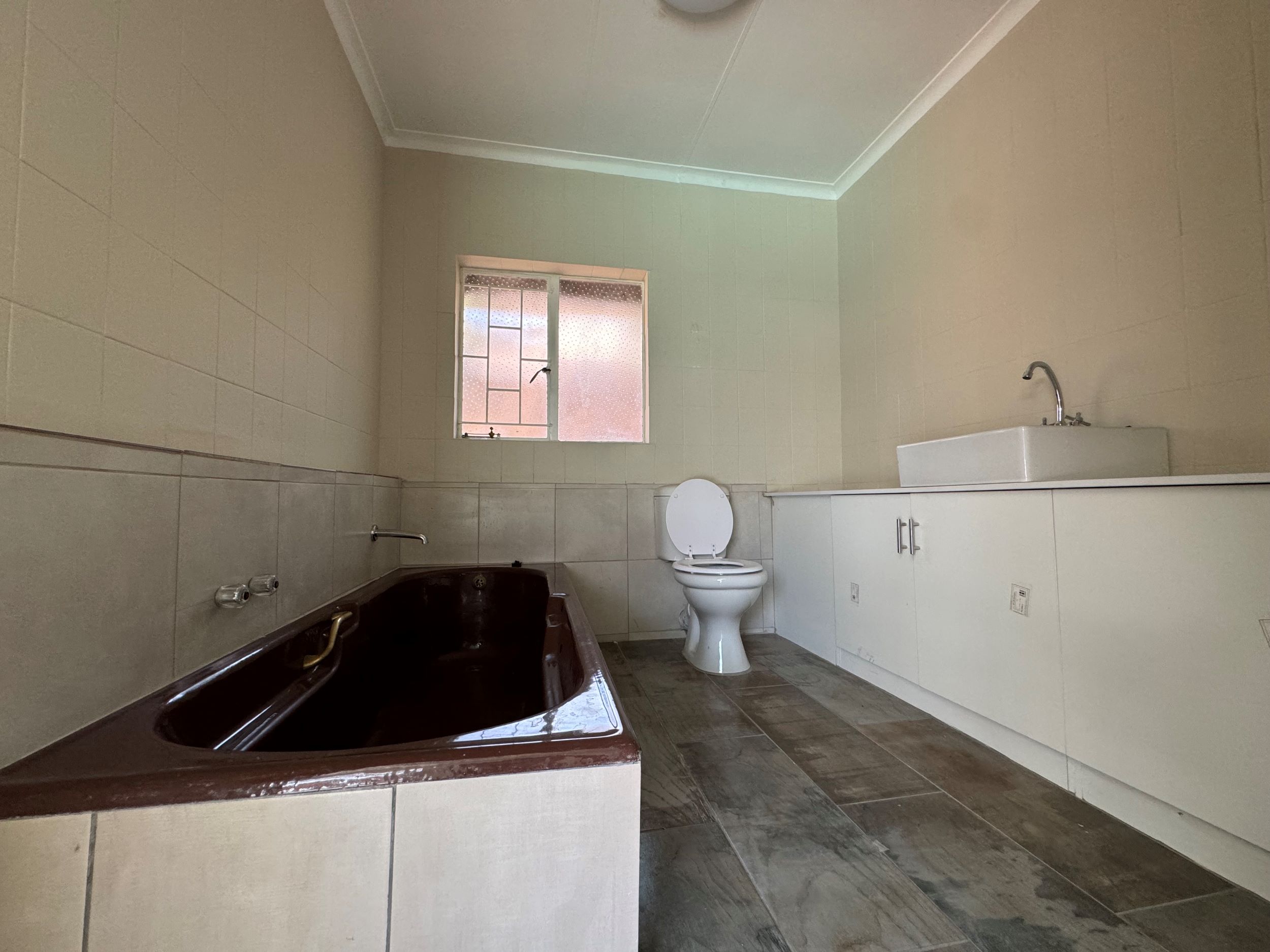 6 Bedroom Property for Sale in Montana Gauteng