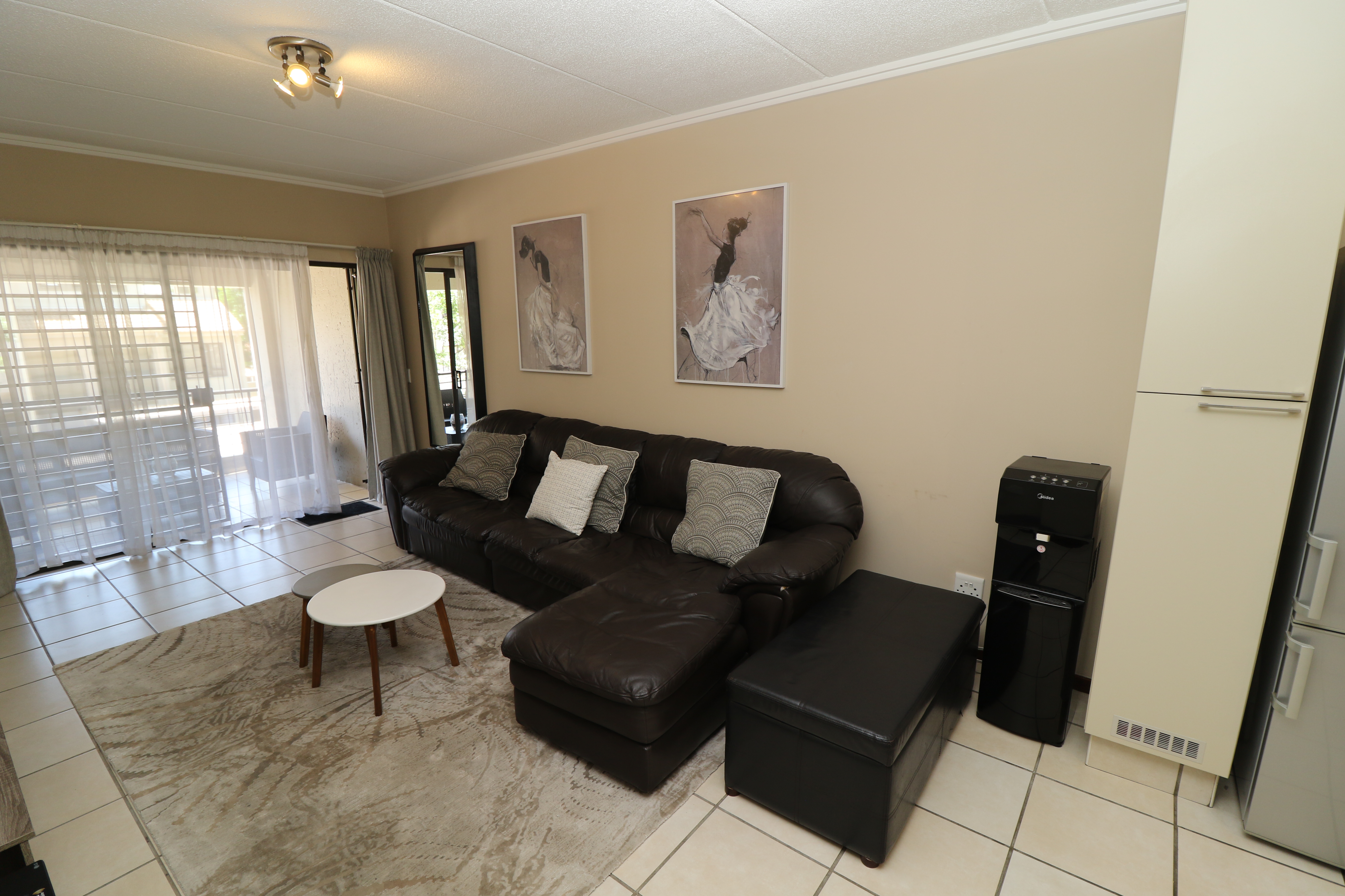 To Let 2 Bedroom Property for Rent in Lonehill Gauteng