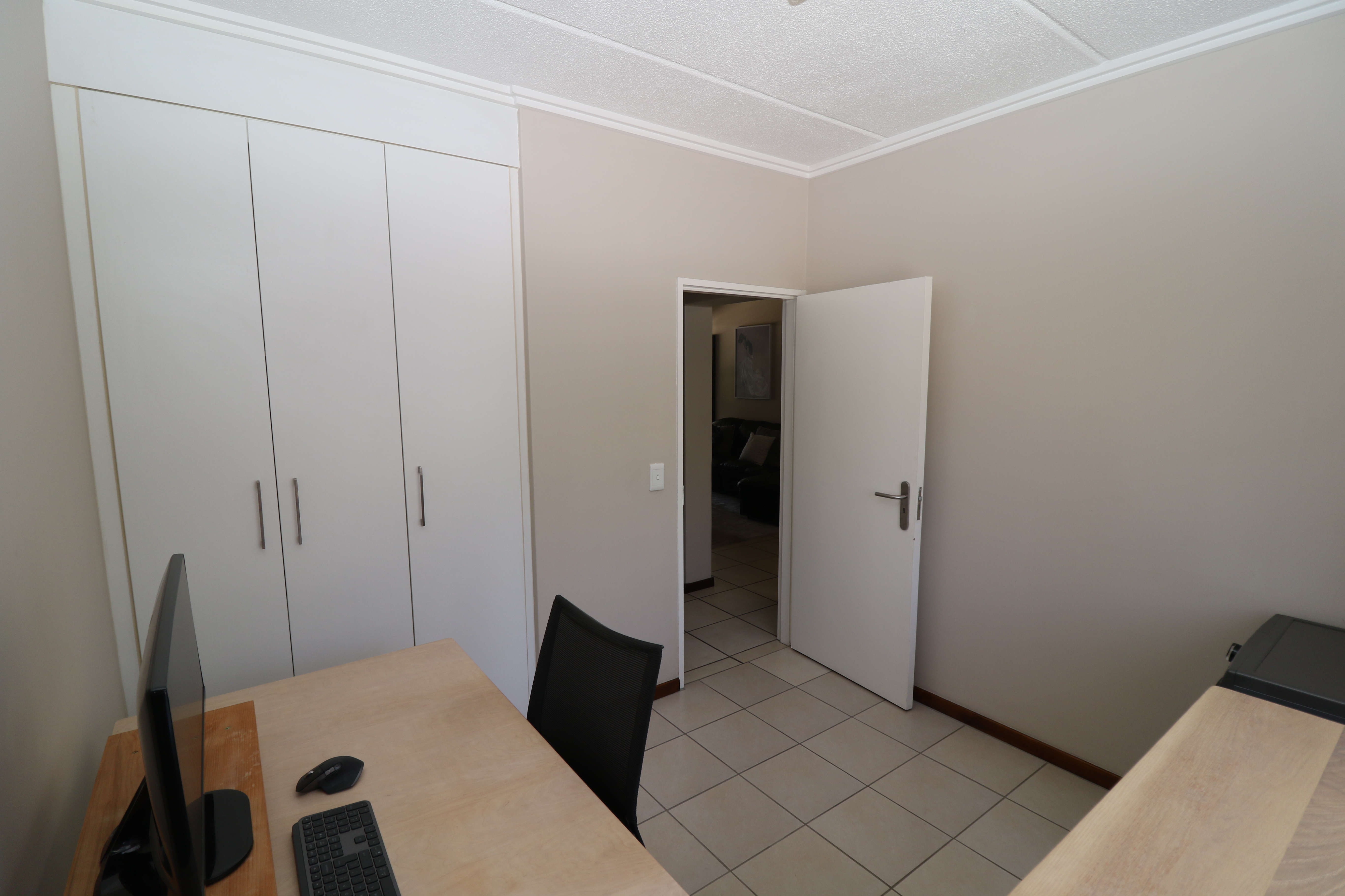 To Let 2 Bedroom Property for Rent in Lonehill Gauteng