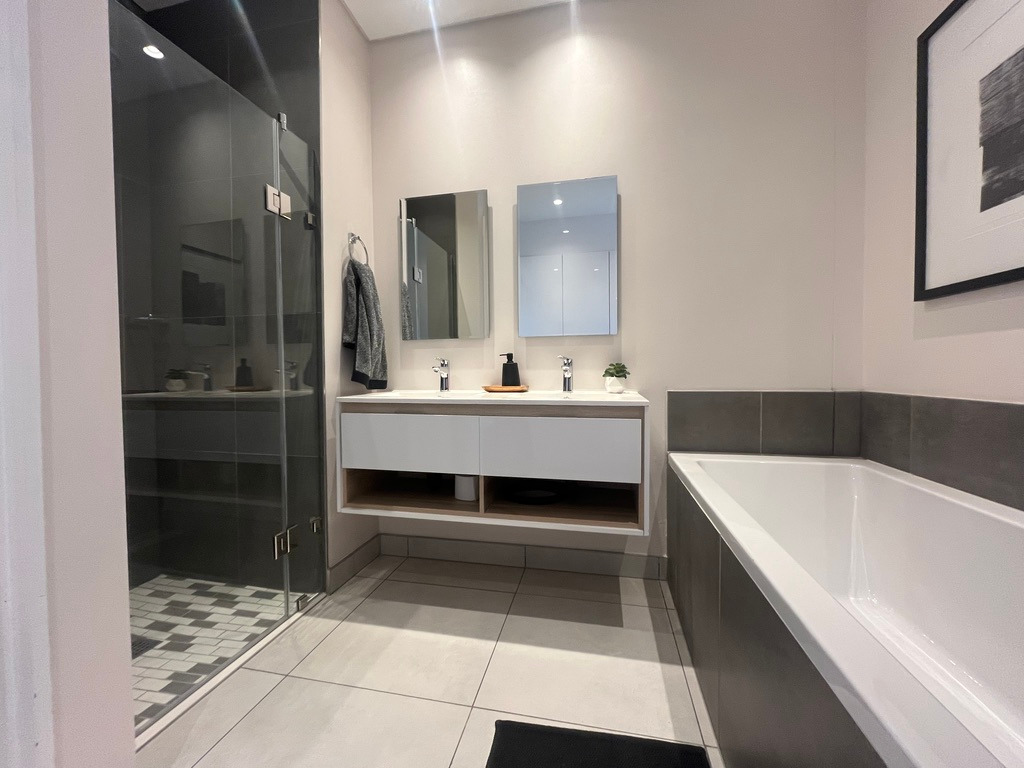 To Let 2 Bedroom Property for Rent in Sandton Central Gauteng